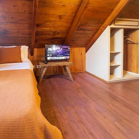 Wesley House Hosteria Boutique San Martin de los Andes Ngoại thất bức ảnh