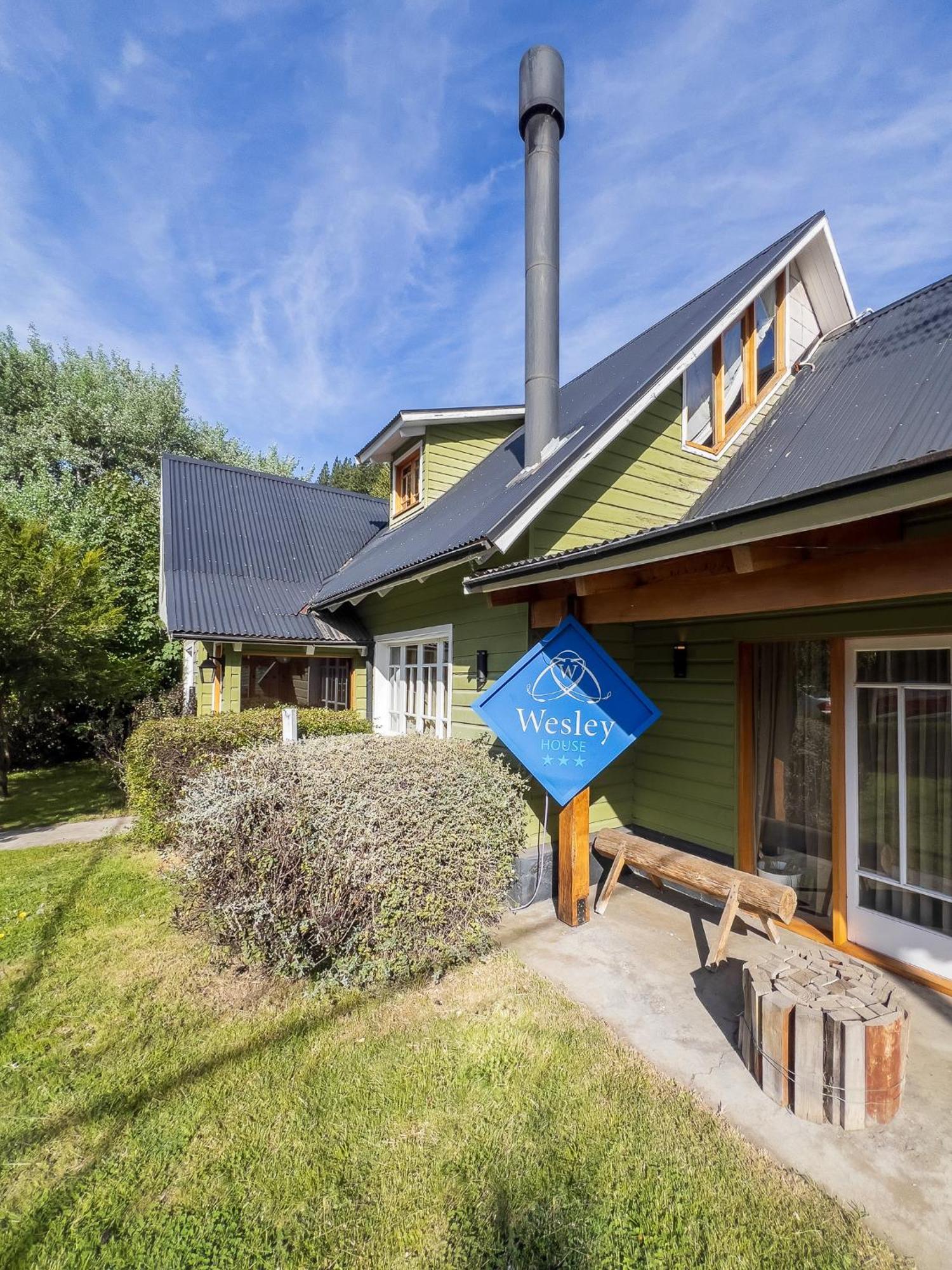 Wesley House Hosteria Boutique San Martin de los Andes Ngoại thất bức ảnh