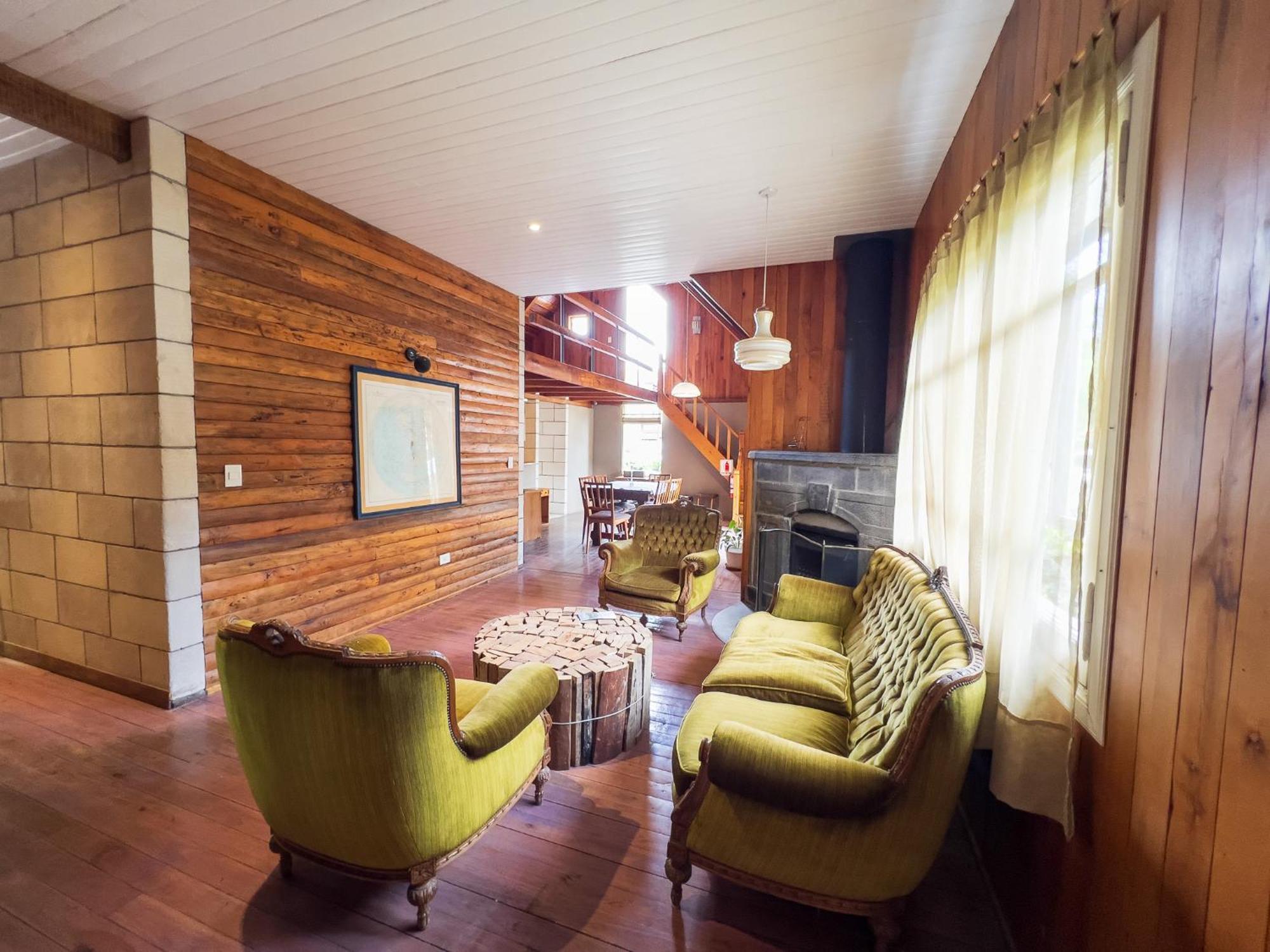 Wesley House Hosteria Boutique San Martin de los Andes Ngoại thất bức ảnh