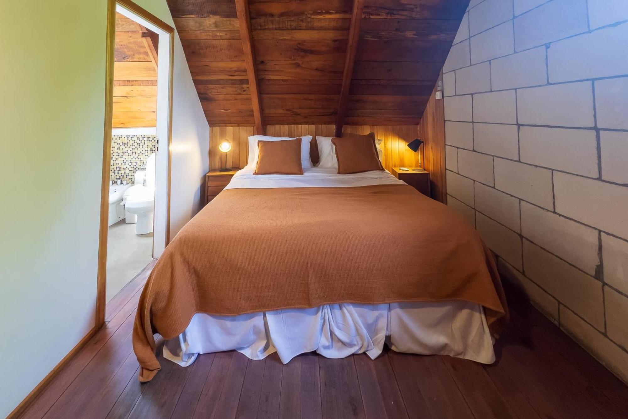 Wesley House Hosteria Boutique San Martin de los Andes Ngoại thất bức ảnh